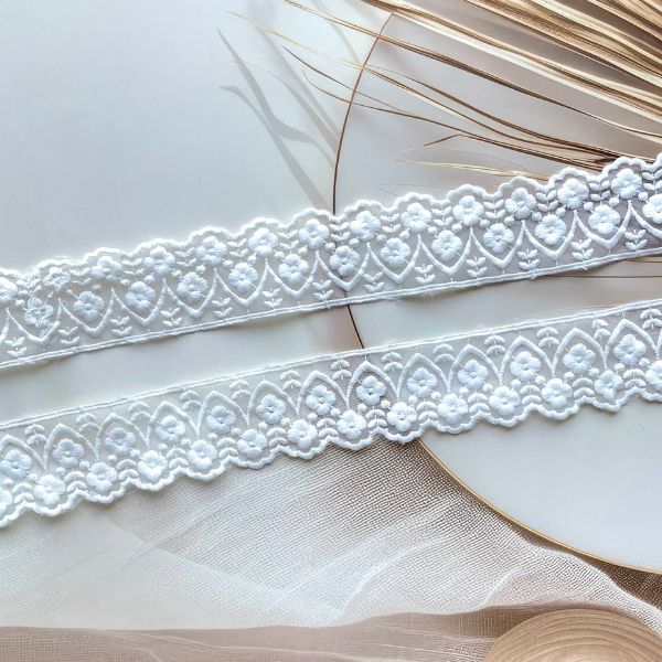 ZariWork 4 CM White Flower Handwork Cotton Laces