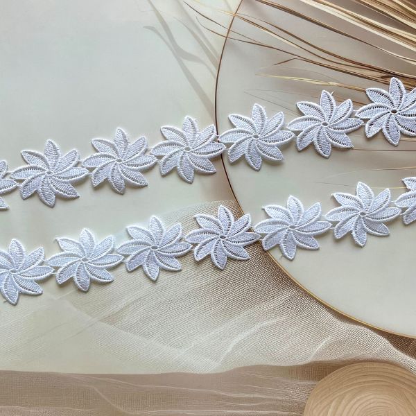 ZariWork 4 CM White Star Cotton Lace Borders