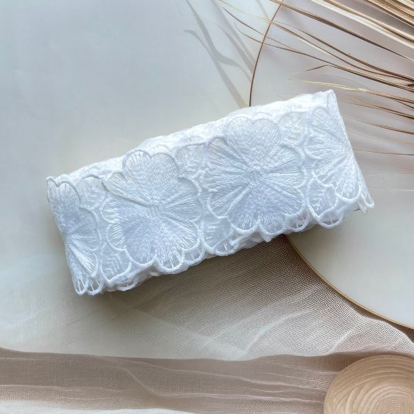 3 Inch White Flower Design Sequence Lace Border